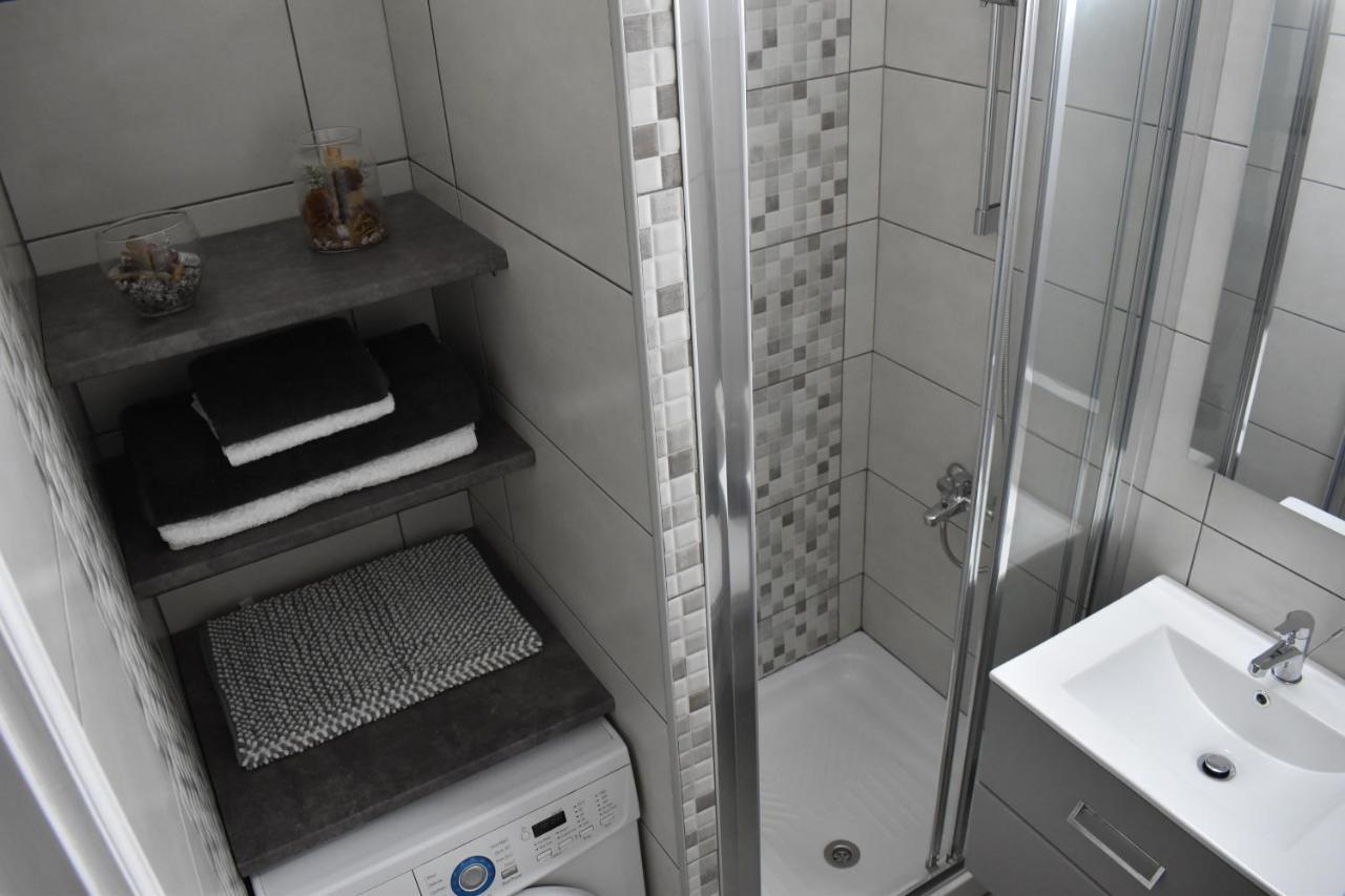 Marias Apartment - In City Centre,Near Beach Larnaca Esterno foto